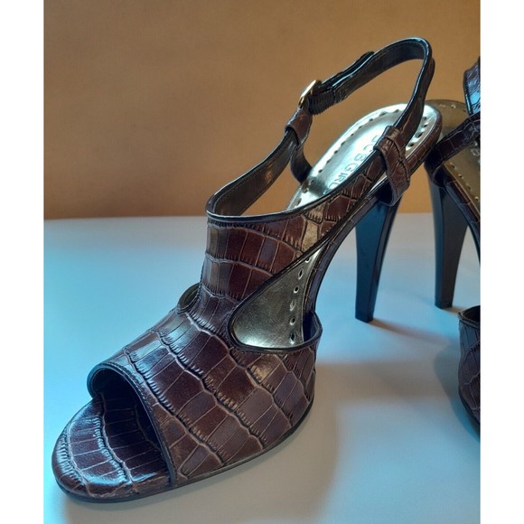 BCBG Girls Size 8.5 Azria Croc-Embossed Brown Leather Slingback Heels - Picture 5 of 13